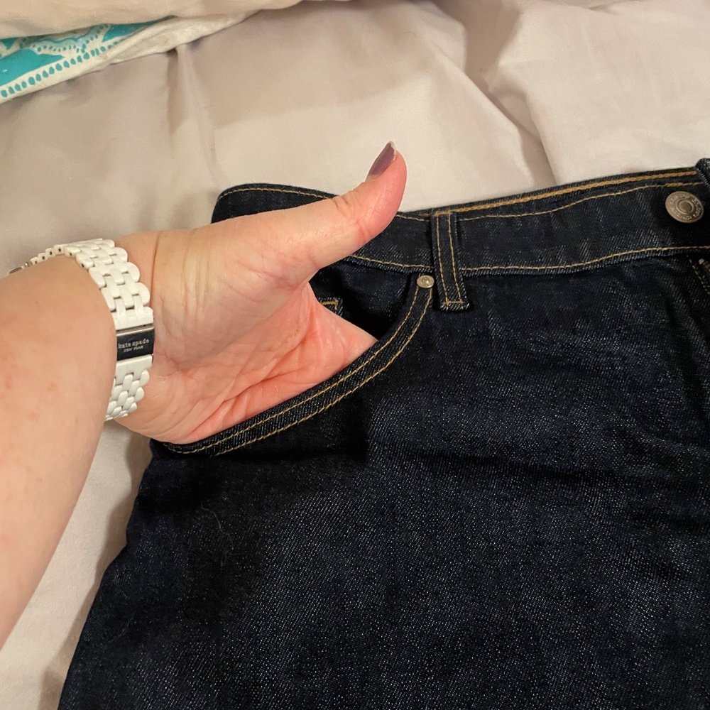 Chico’s dark wash denim pencil skirt NWT size 3 (U.S. 16) - Picture 6 of 9